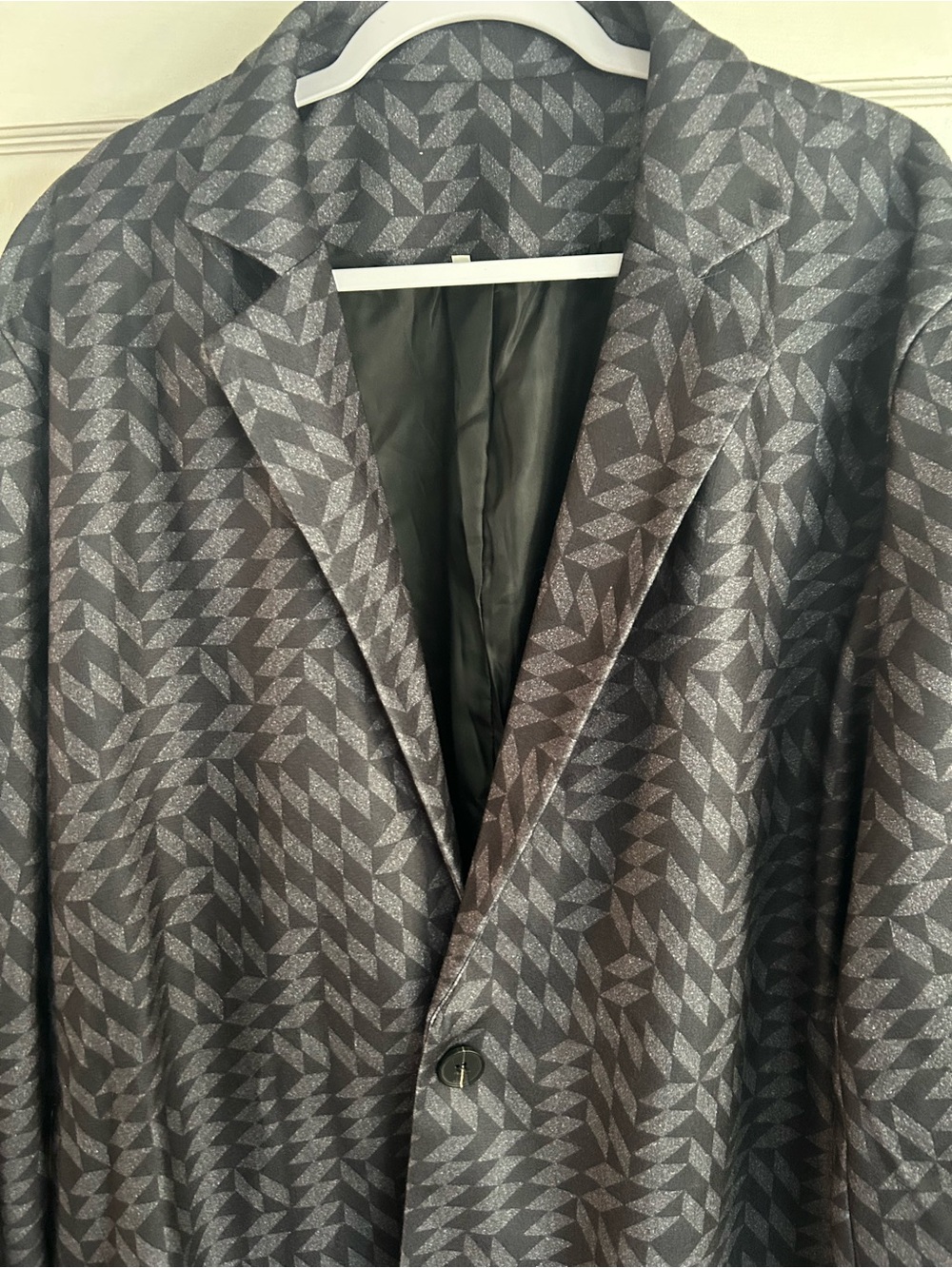 Men's Patterned Gray Overcoat Jacket - Classic Single-Button - Picture 2 of 4